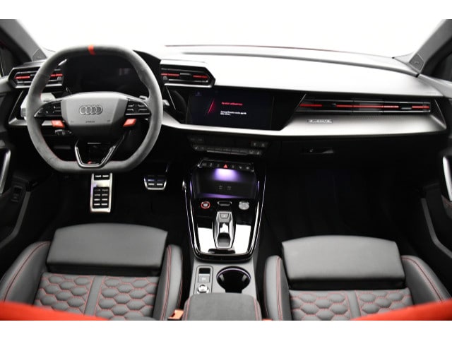 Image about Audi RS 3 Limousine TFSI quattro S tronic