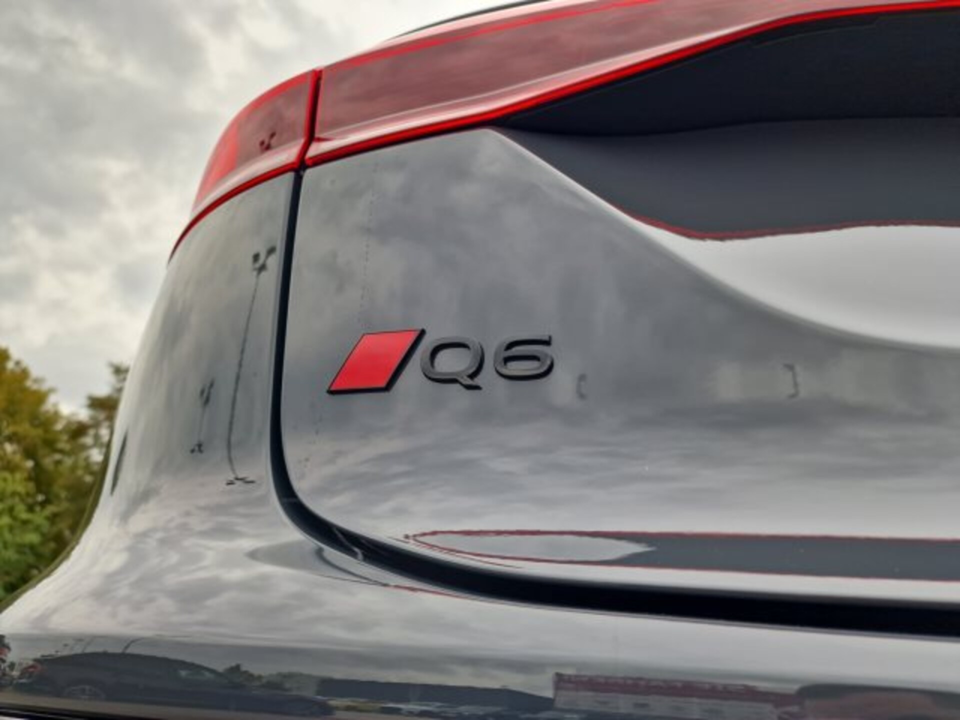 Audi Q6 SUV e-tron