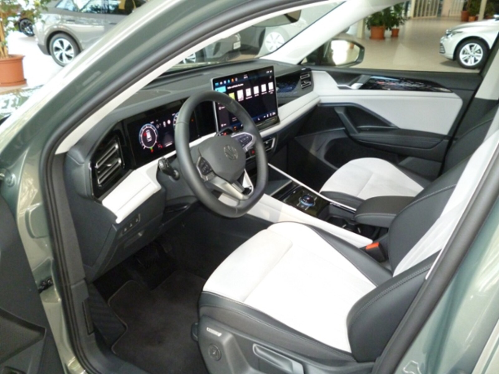 Volkswagen Tiguan – Bild 6