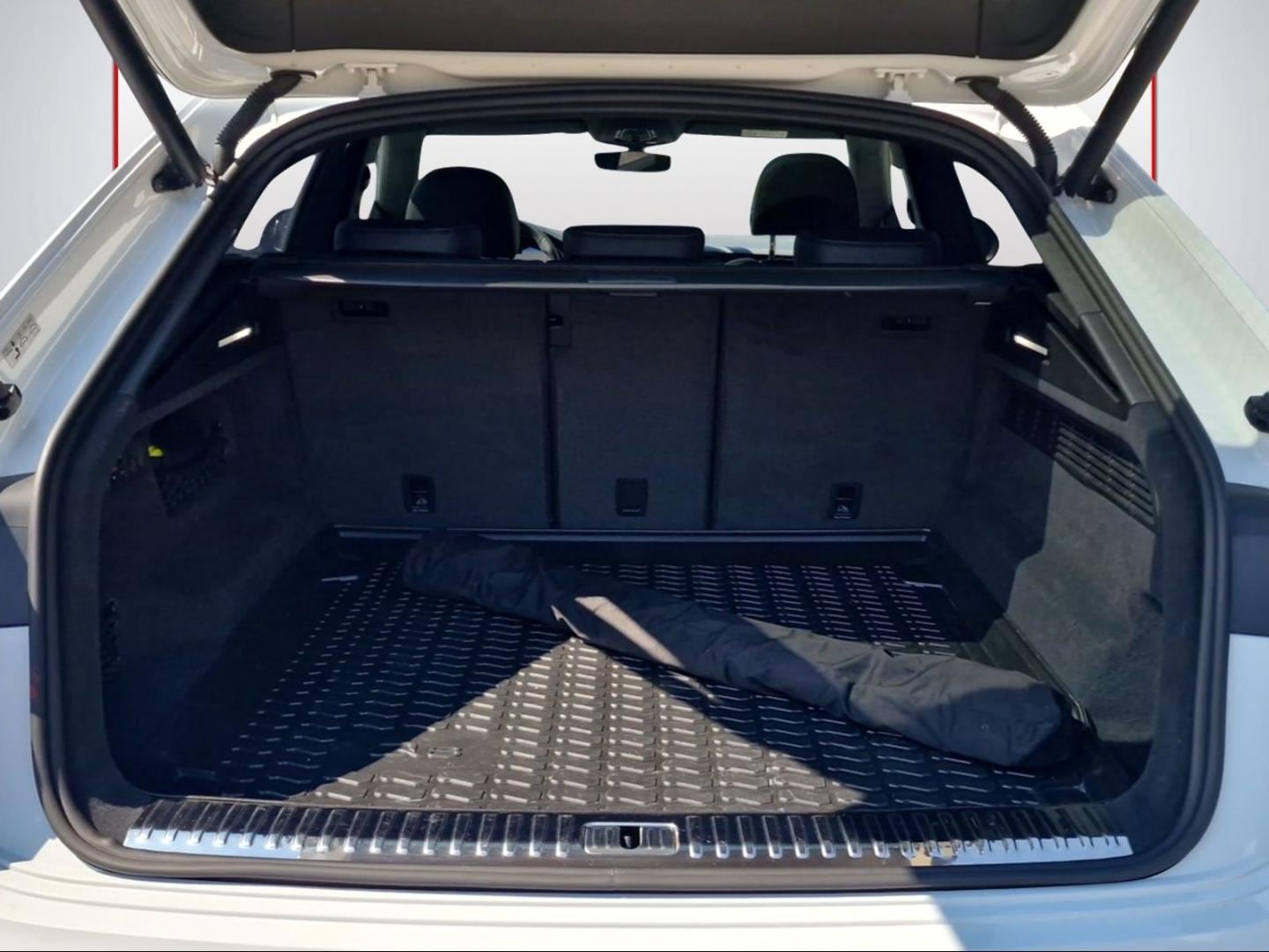 Image about Audi Q8 55 TFSI quattro 250 kW (340 PS) tiptronic