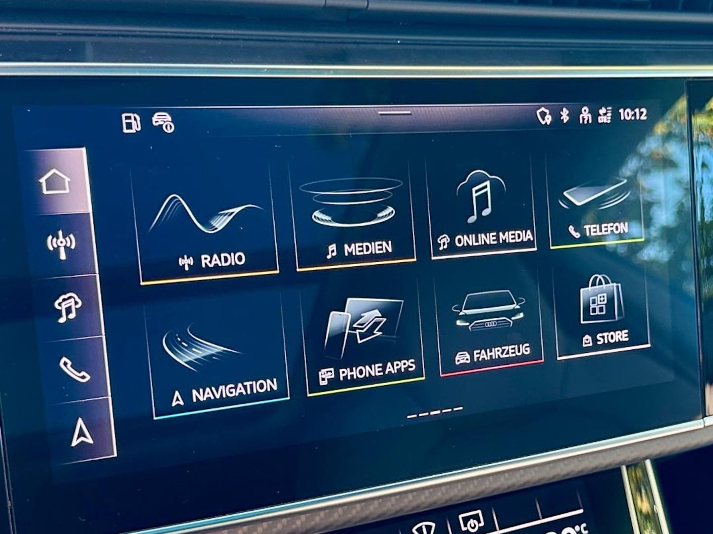 Bild über Audi SQ8 SUV TFSI quattro tiptronic - für weitere Informationen kontaktieren Sie den Audi Partner