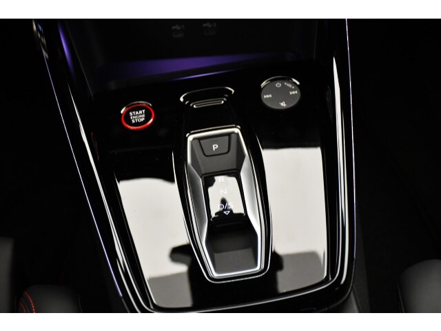 Image about Audi RS 3 Limousine TFSI quattro S tronic