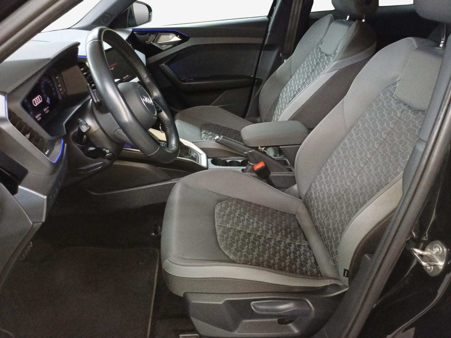 Image de Audi A1 Sportback S line 35 TFSI 110 kW (150 ch) S tronic - for more details contact your dealer