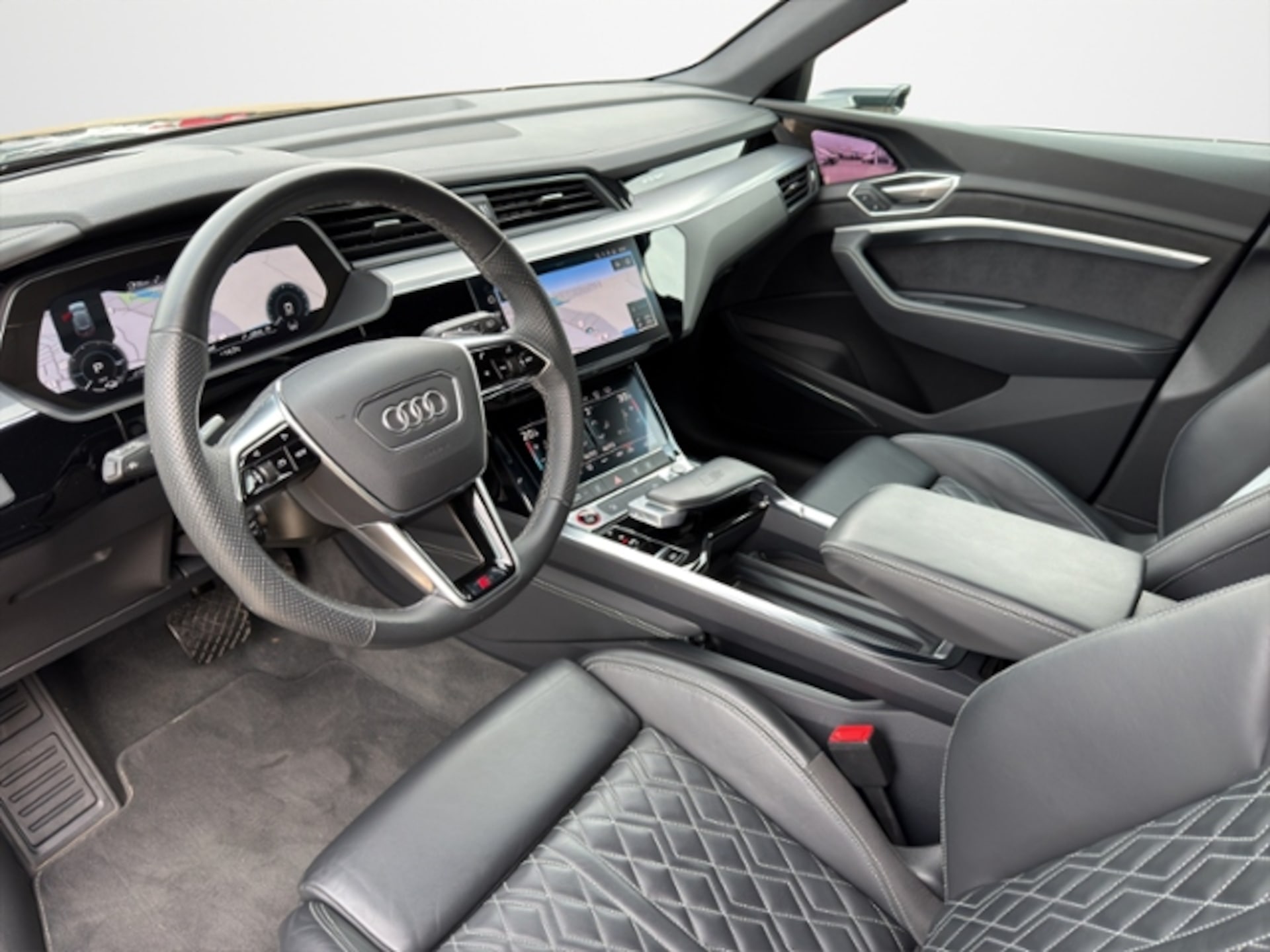 Audi e-tron S