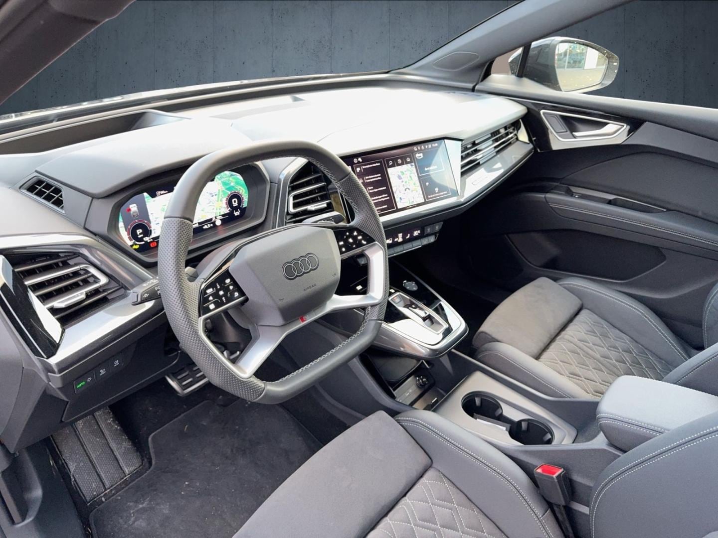 Bild über Audi Q4 Sportback e-tron 40 e-tron - für weitere Informationen kontaktieren Sie den Audi Partner