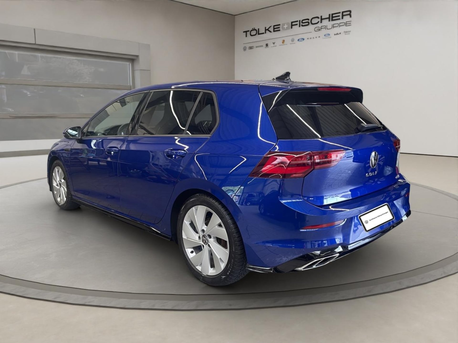 Volkswagen Golf R-Line