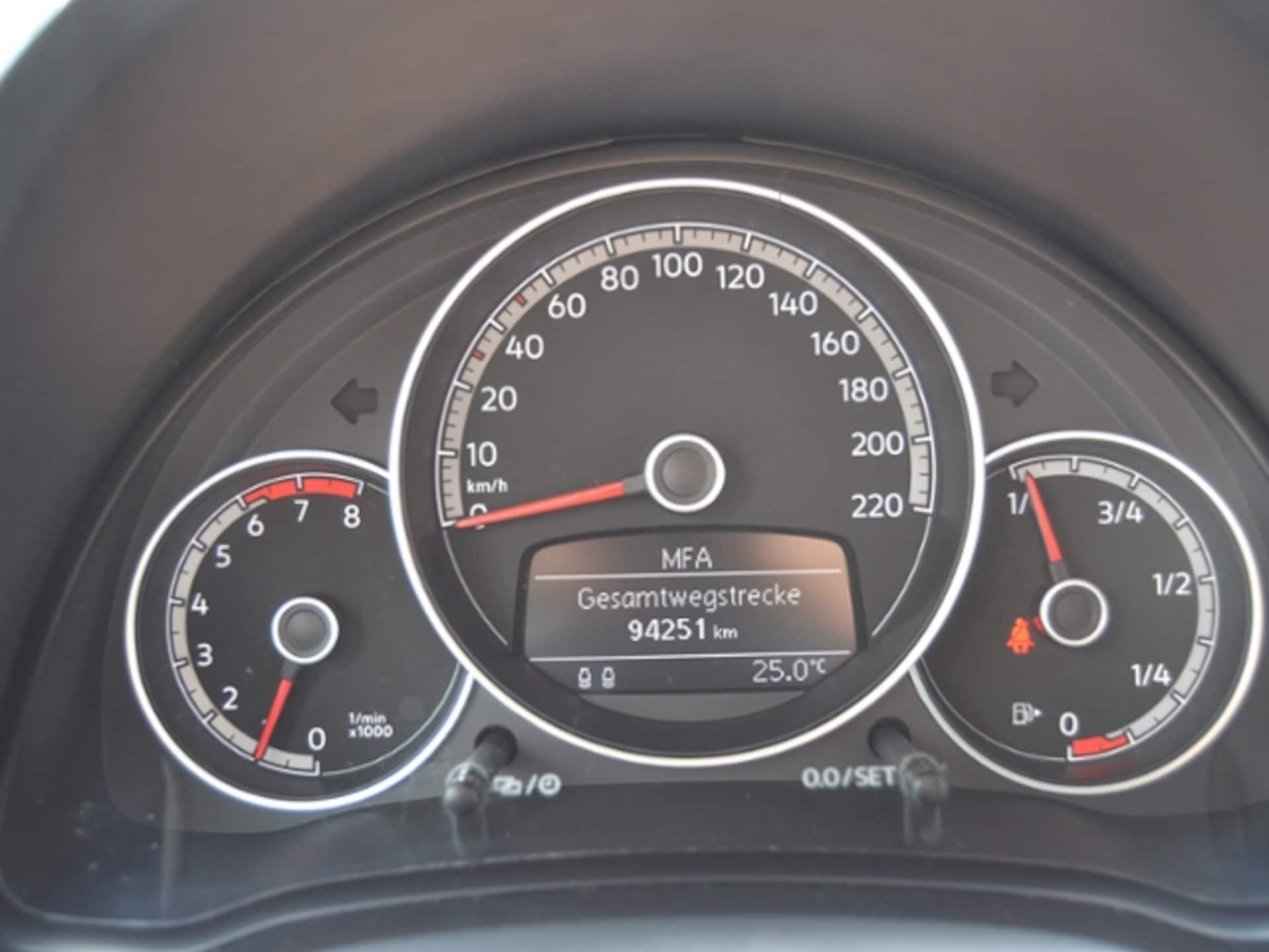 Volkswagen up! move up!