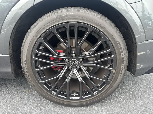 2024 Audi SQ8