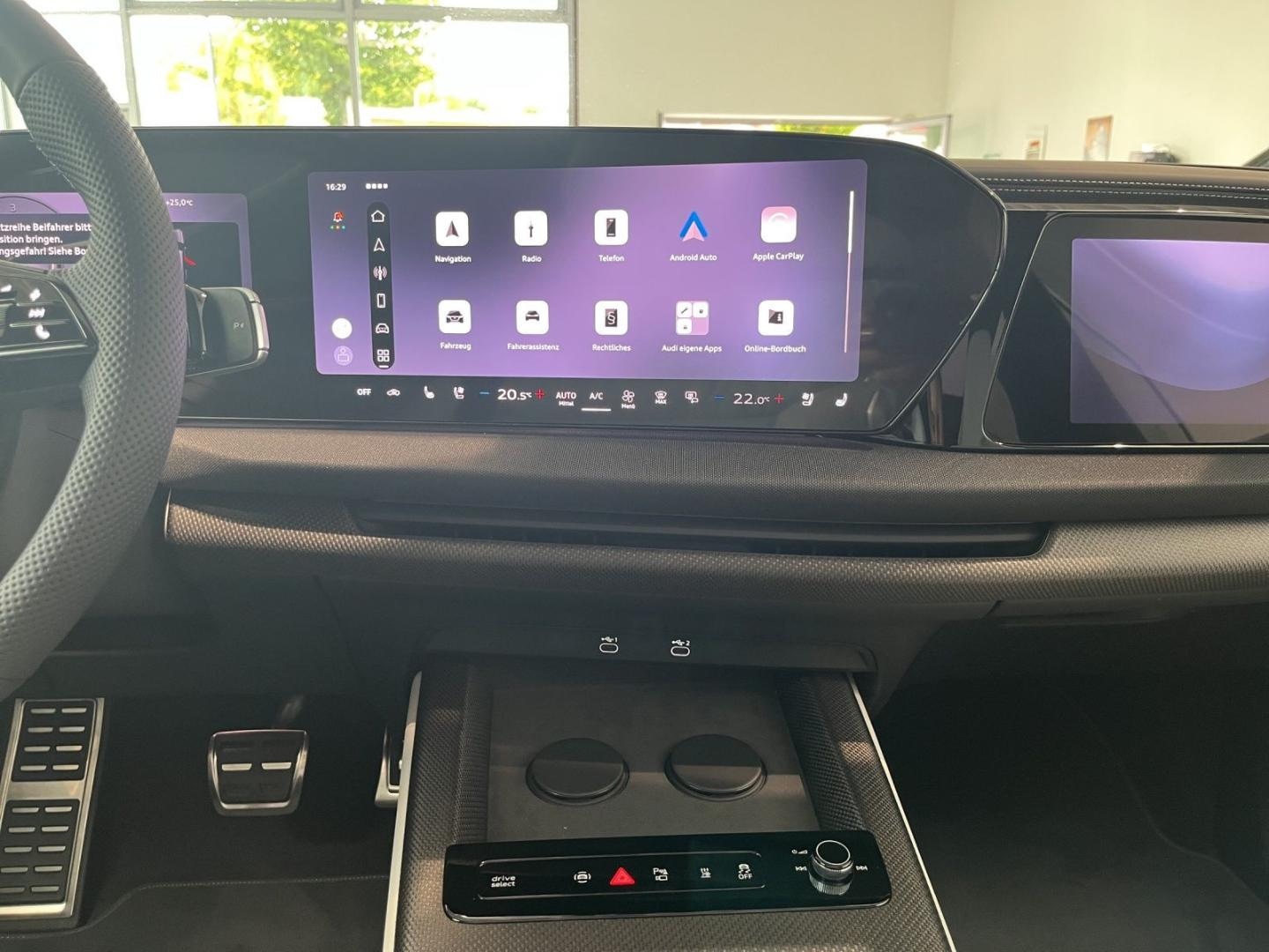Bild über Audi Q7 SUV TDI quattro 220 kW tiptronic - für weitere Informationen kontaktieren Sie den Audi Partner