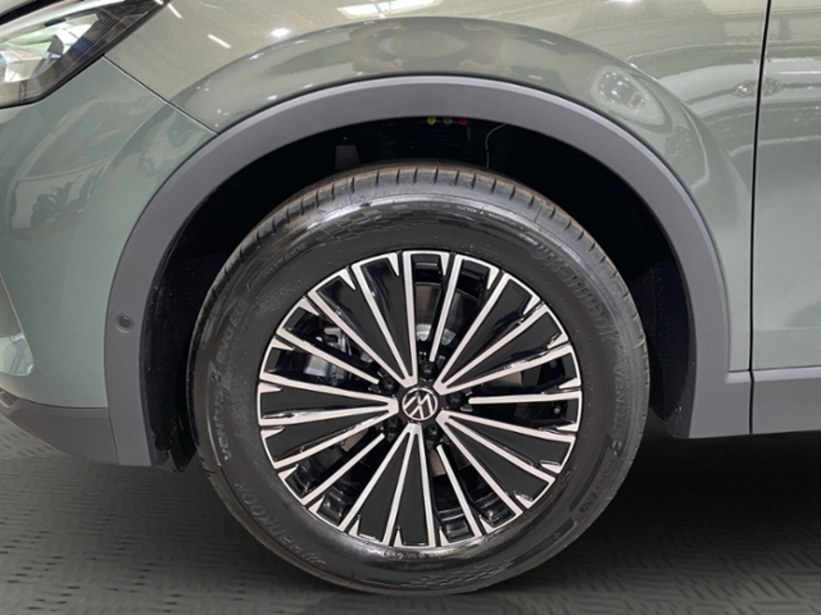 Volkswagen Tiguan – Bild 18