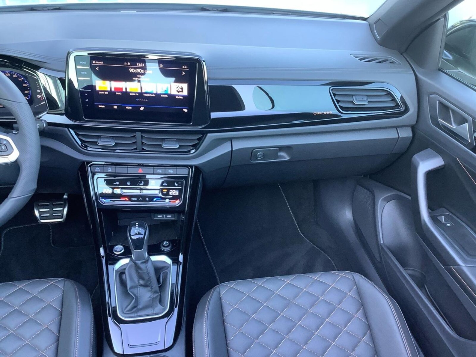Volkswagen T-Roc Cabriolet – Bild 11