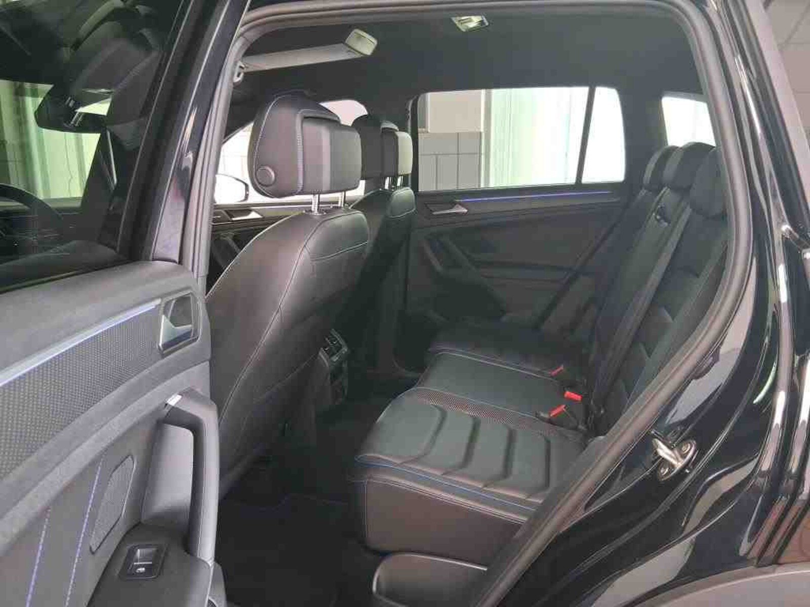 Volkswagen Tiguan – Bild 9
