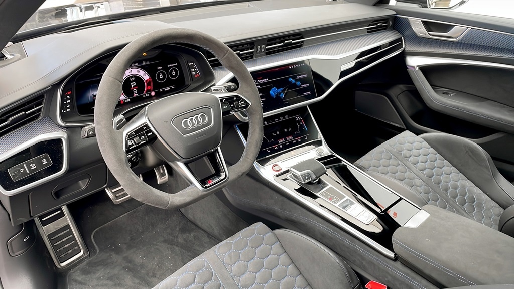 Bild som visar Audi RS 6 Avant RS 6 Avant performance 630 hk tiptronic - för mer information kontakta din Audi Partner