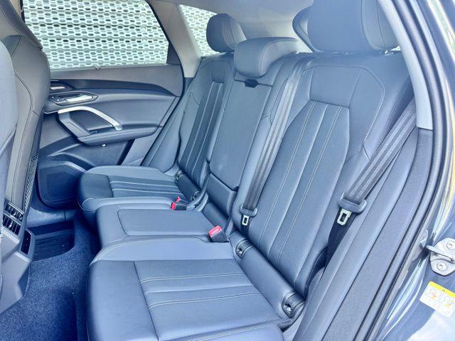 2025 Audi Q5 Premium Plus - Photo 11