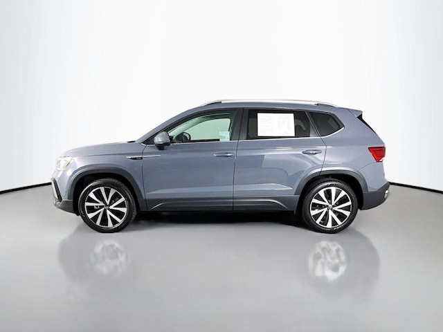 2023 Volkswagen Taos