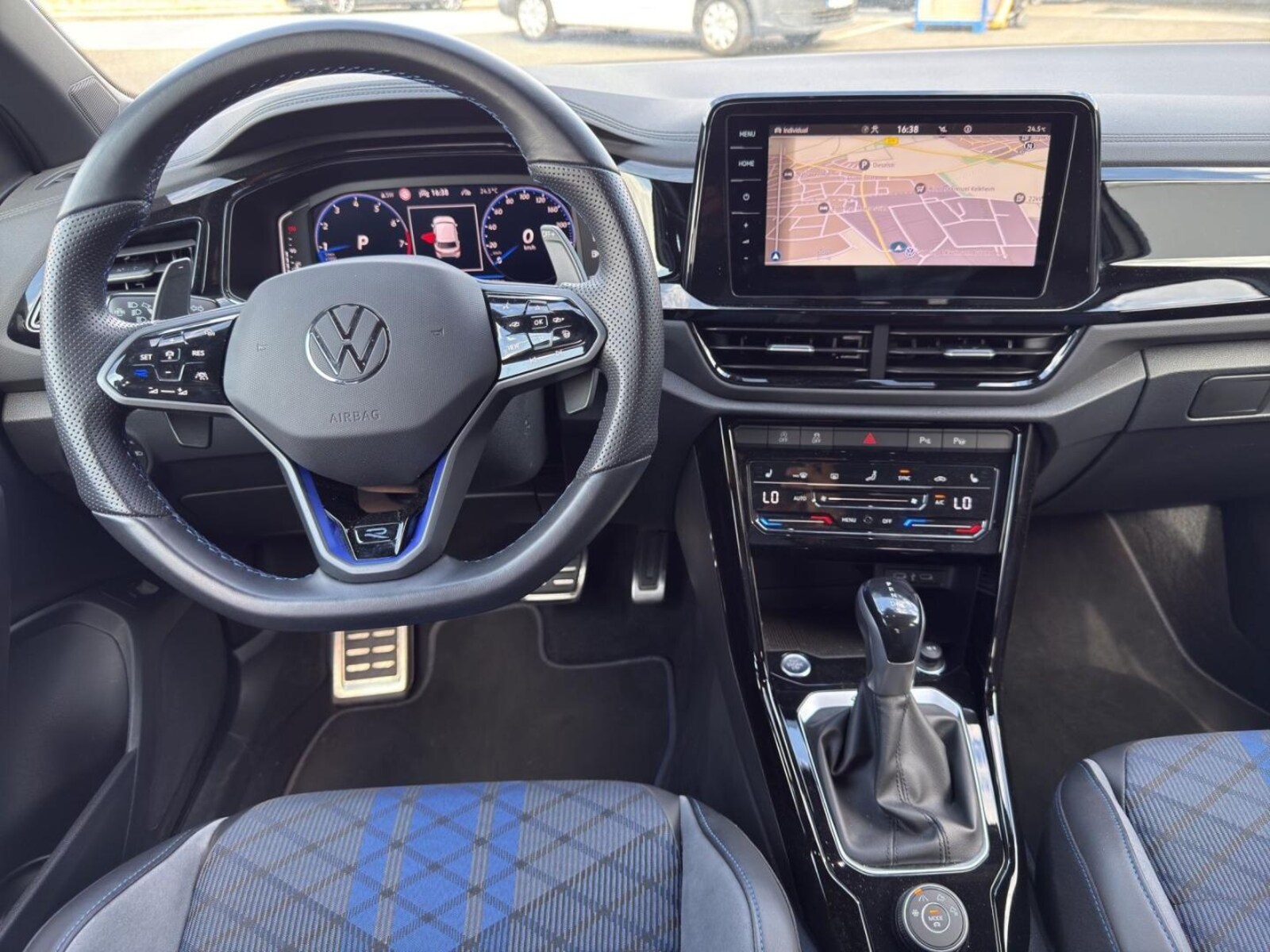Volkswagen T-Roc – Bild 7