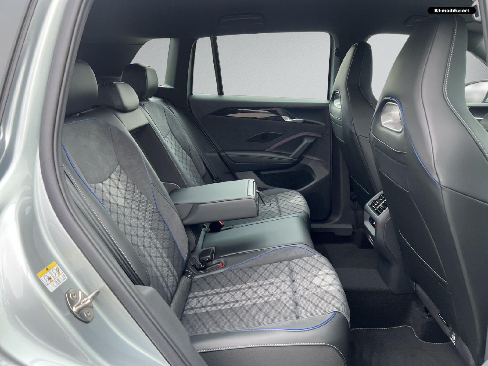 Volkswagen Tiguan – Bild 12