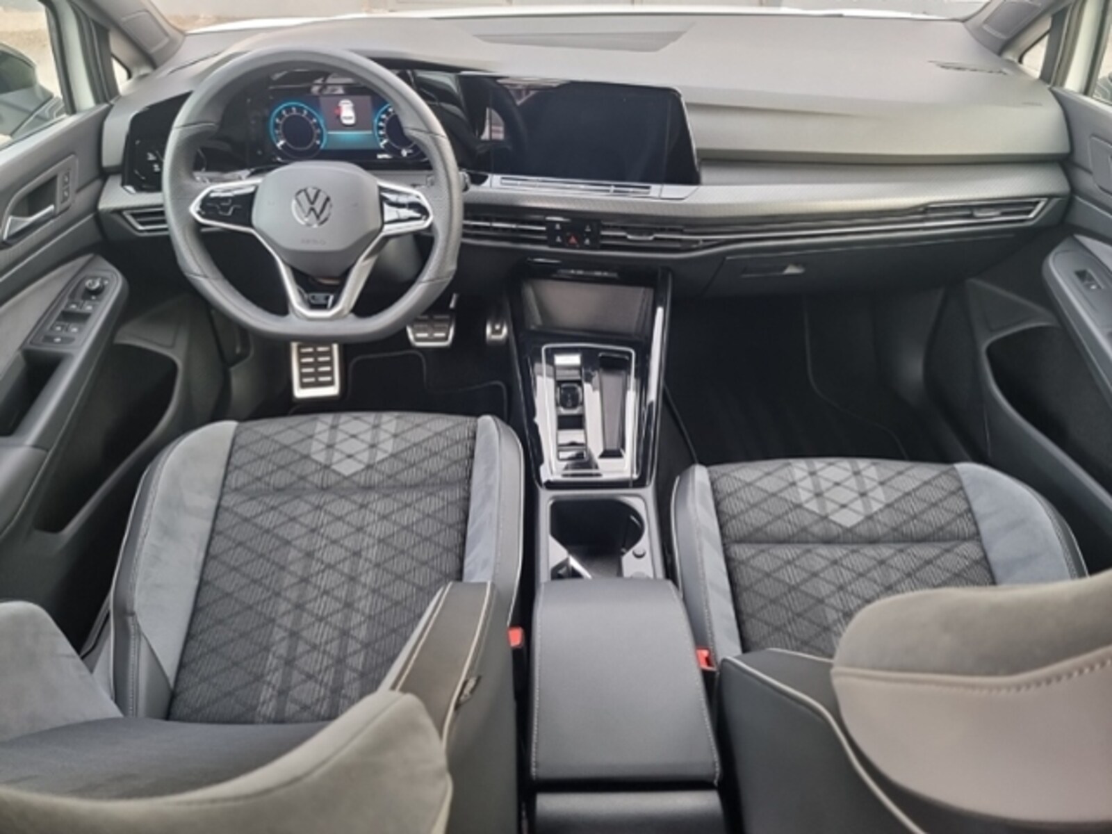 Volkswagen Golf – Bild 10