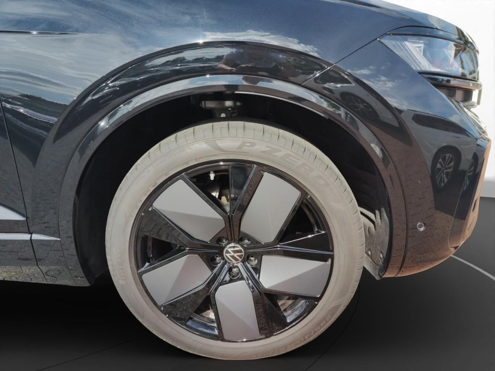 Volkswagen Touareg – Bild 14