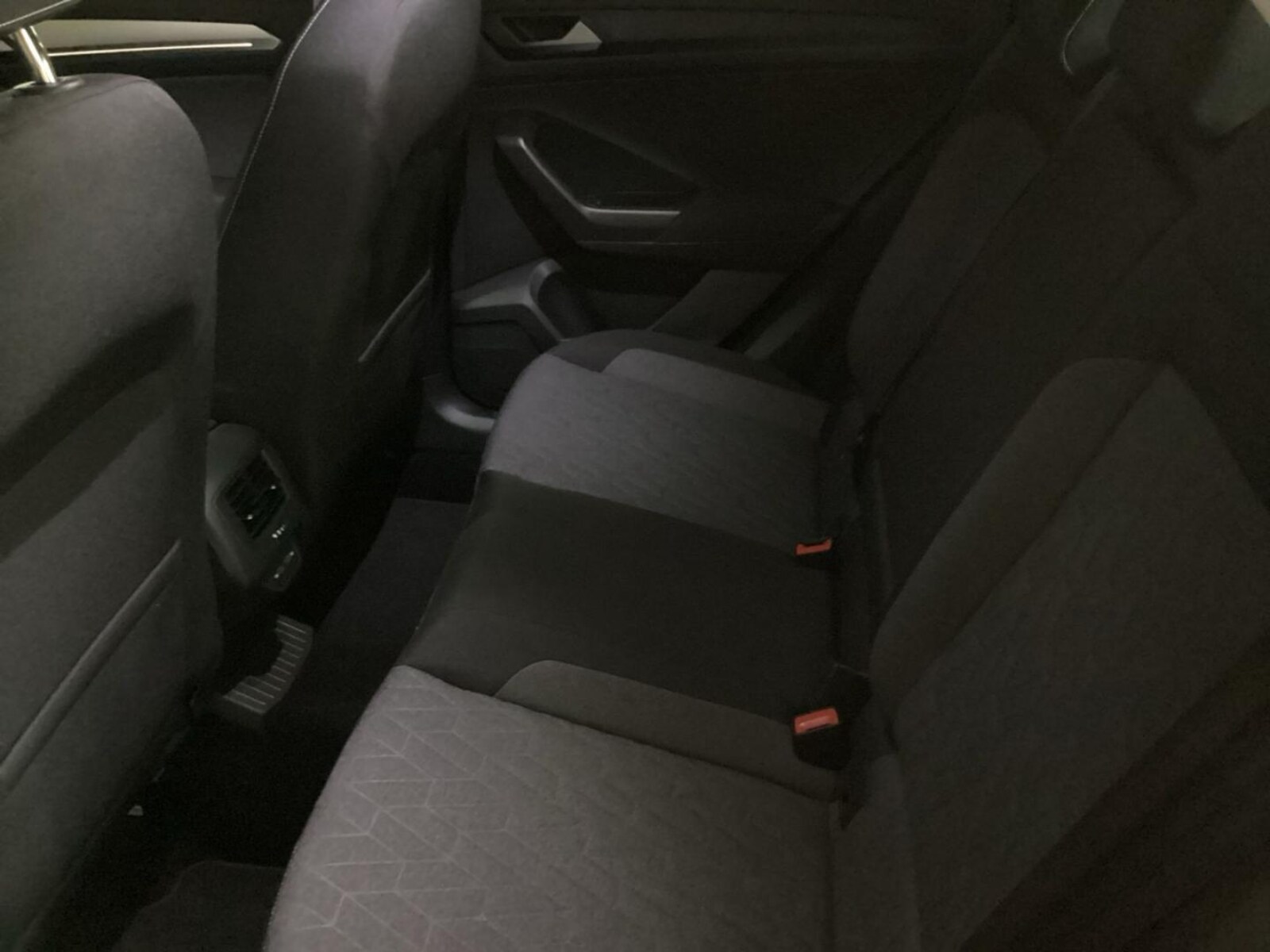 Volkswagen T-Roc – Bild 14