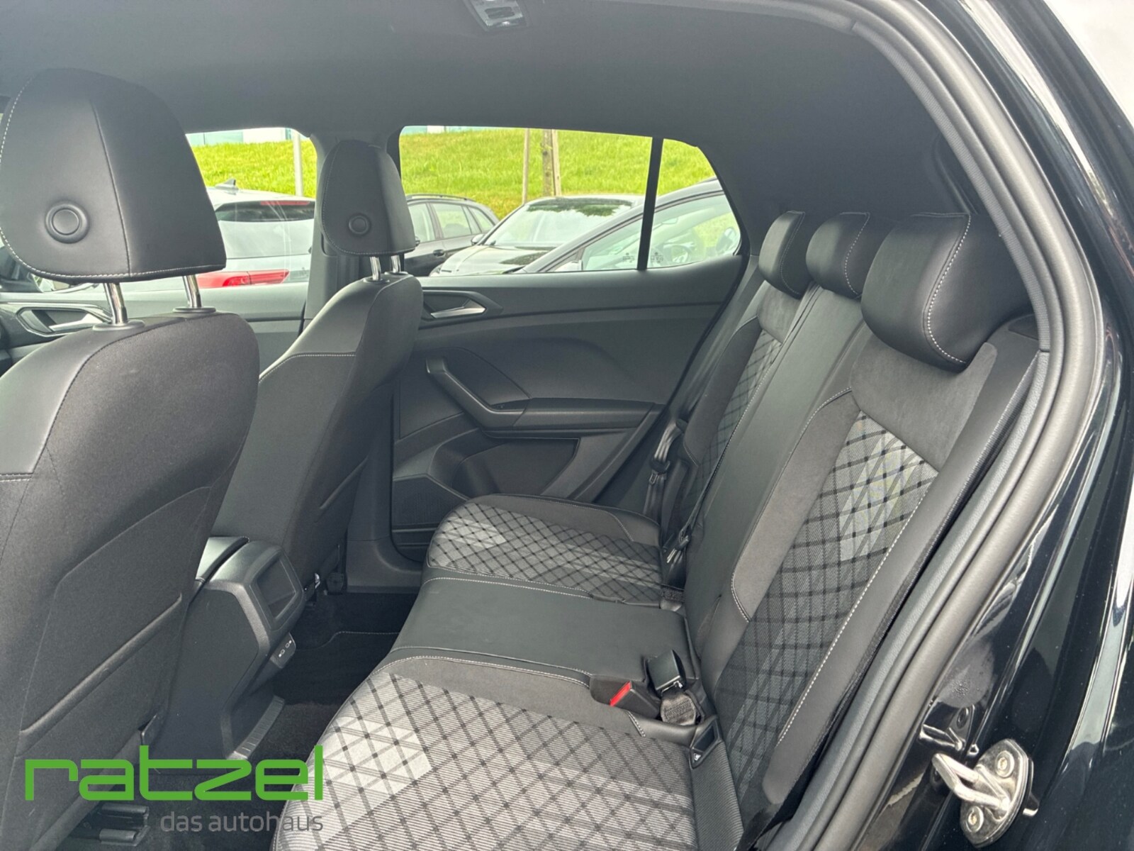 Volkswagen T-Cross – Bild 8