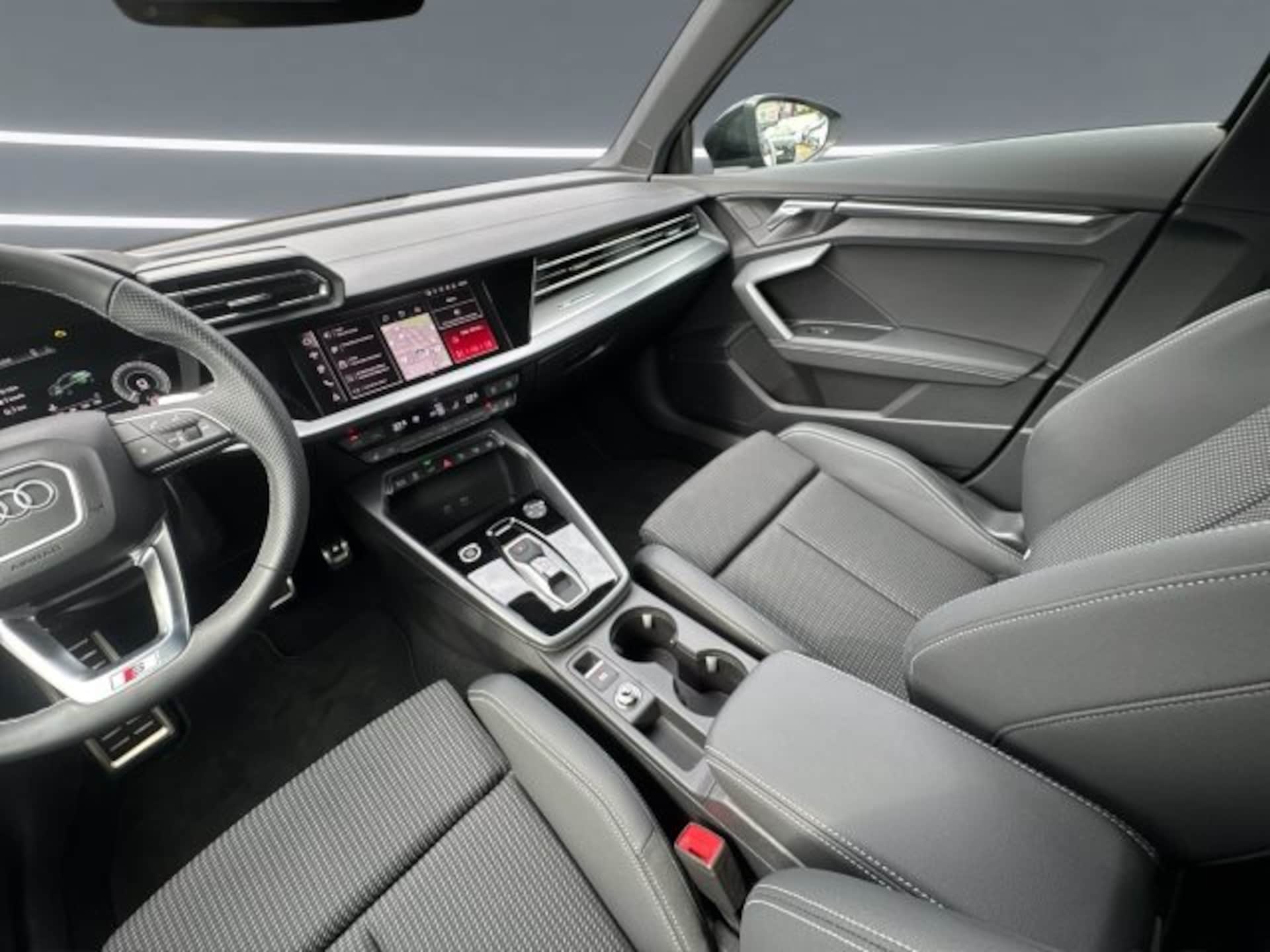Audi A3 Sportback TFSI e S line