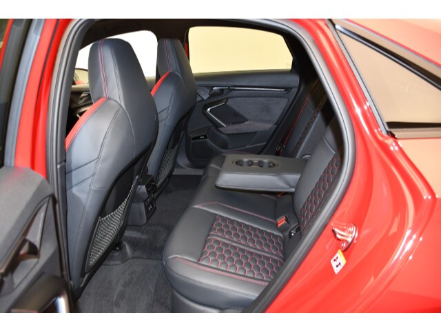 Image about Audi RS 3 Limousine TFSI quattro S tronic