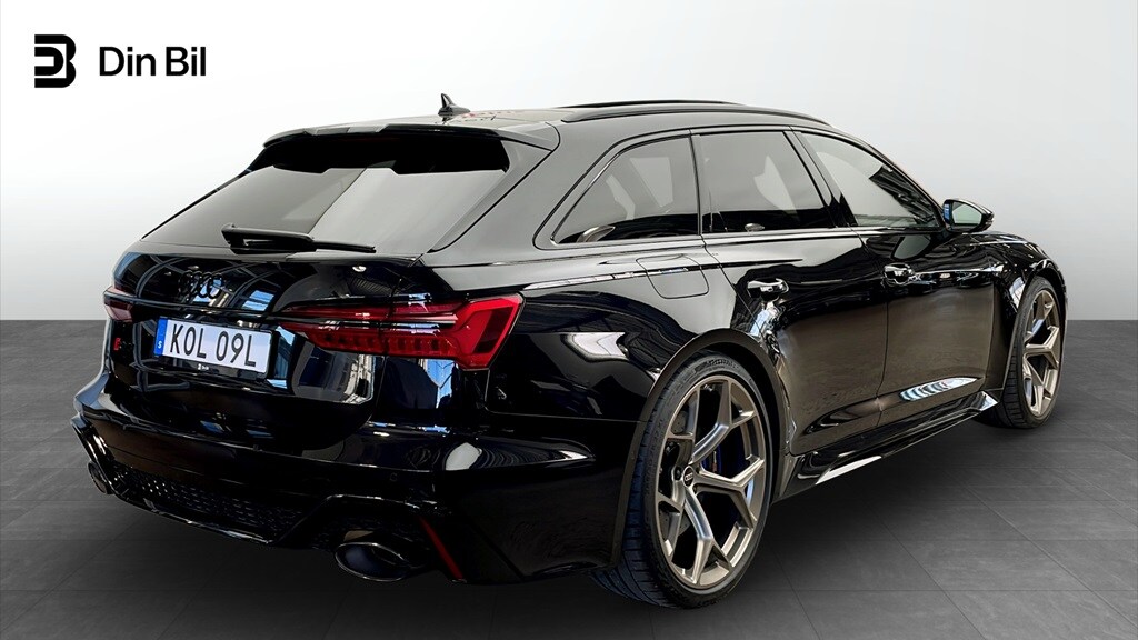 Bild som visar&nbsp;Audi RS 6 Avant&nbsp;RS 6 Avant performance 630 hk tiptronic - för mer information kontakta din Audi Partner