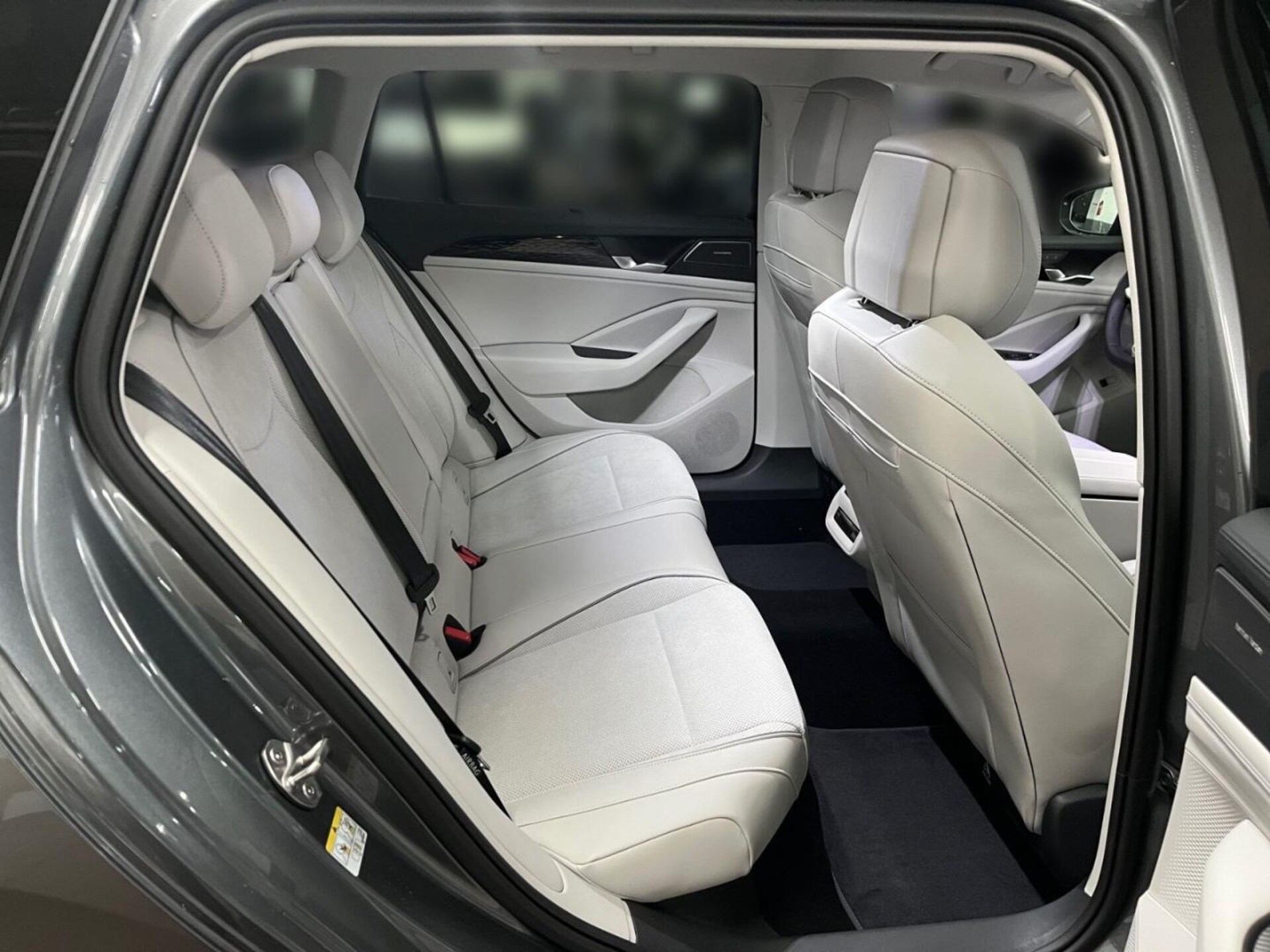 Volkswagen Passat Elegance