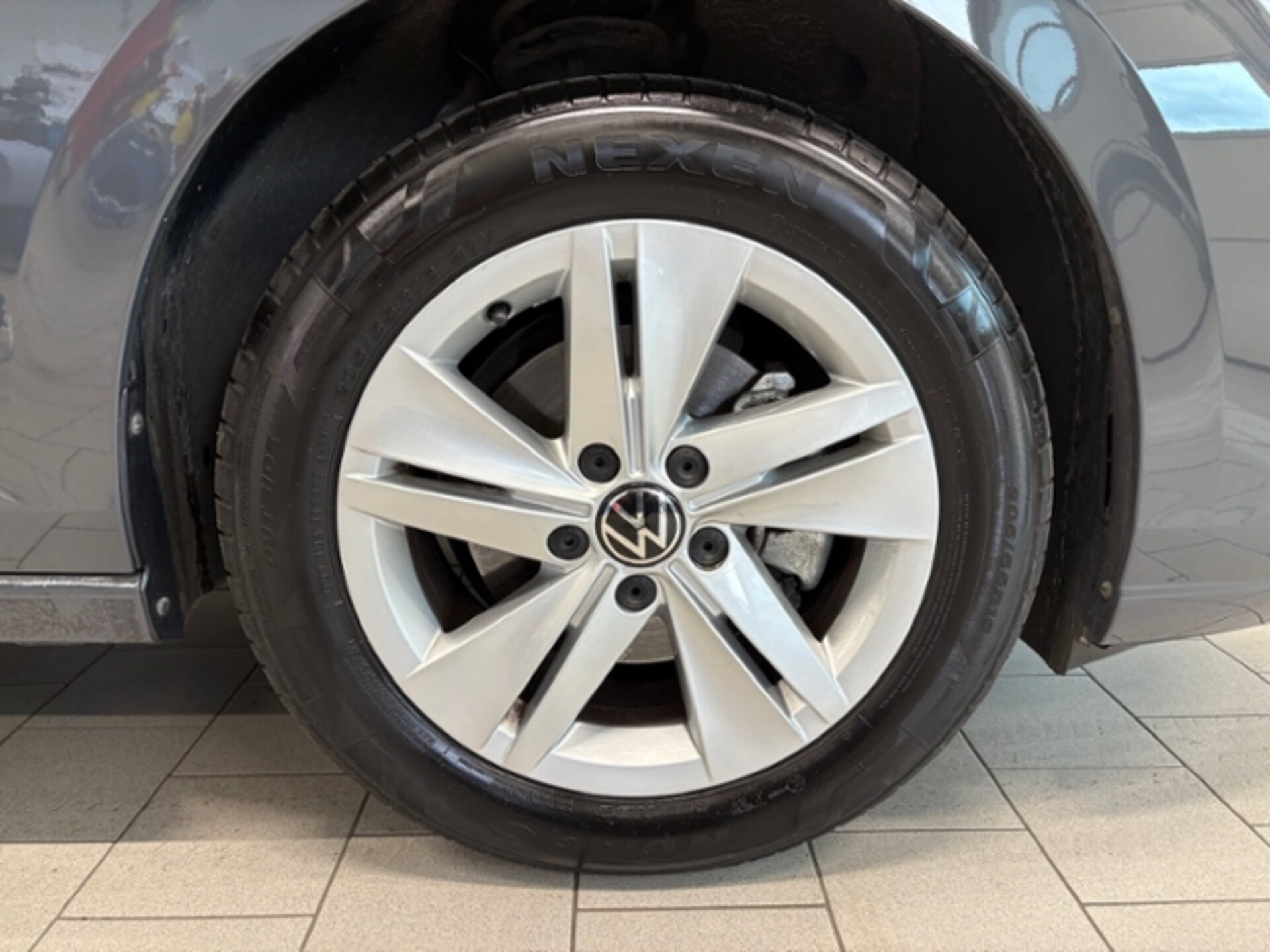 Volkswagen Golf Variant Life