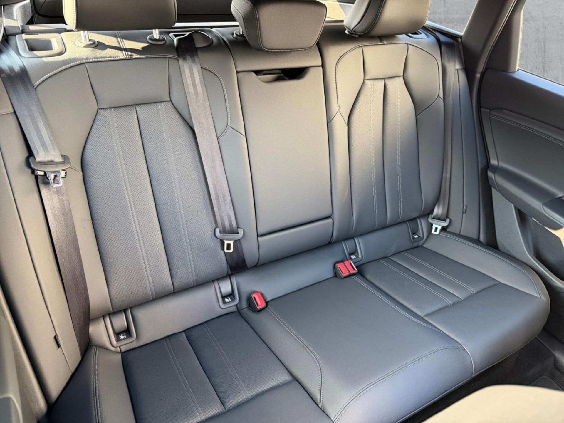 Audi SQ6 SUV e-tron
