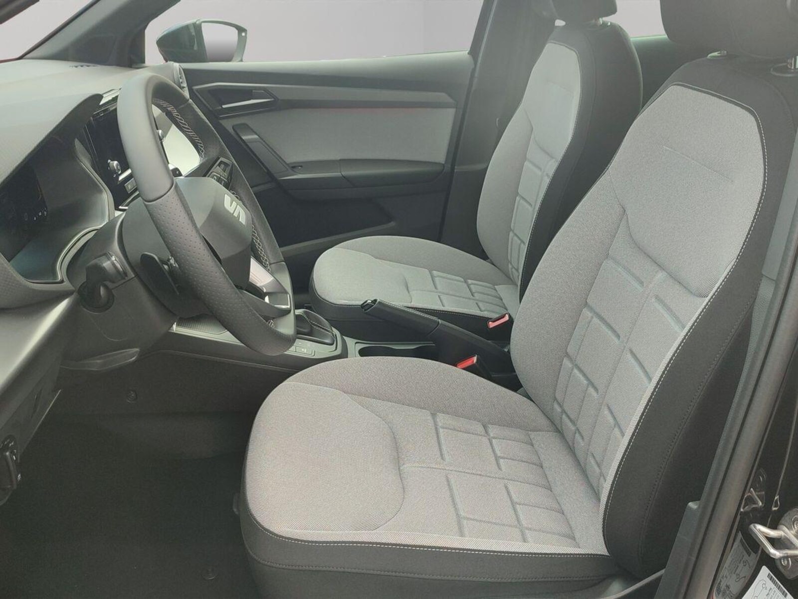 SEAT Arona – Bild 9