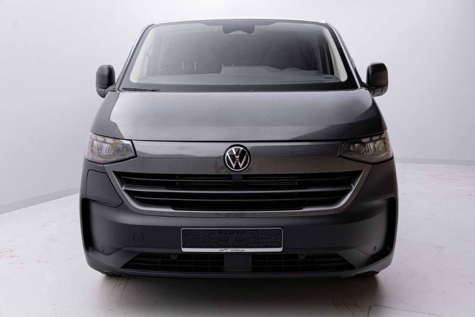 Volkswagen Transporter Kasten langer Radstand – Bild 3