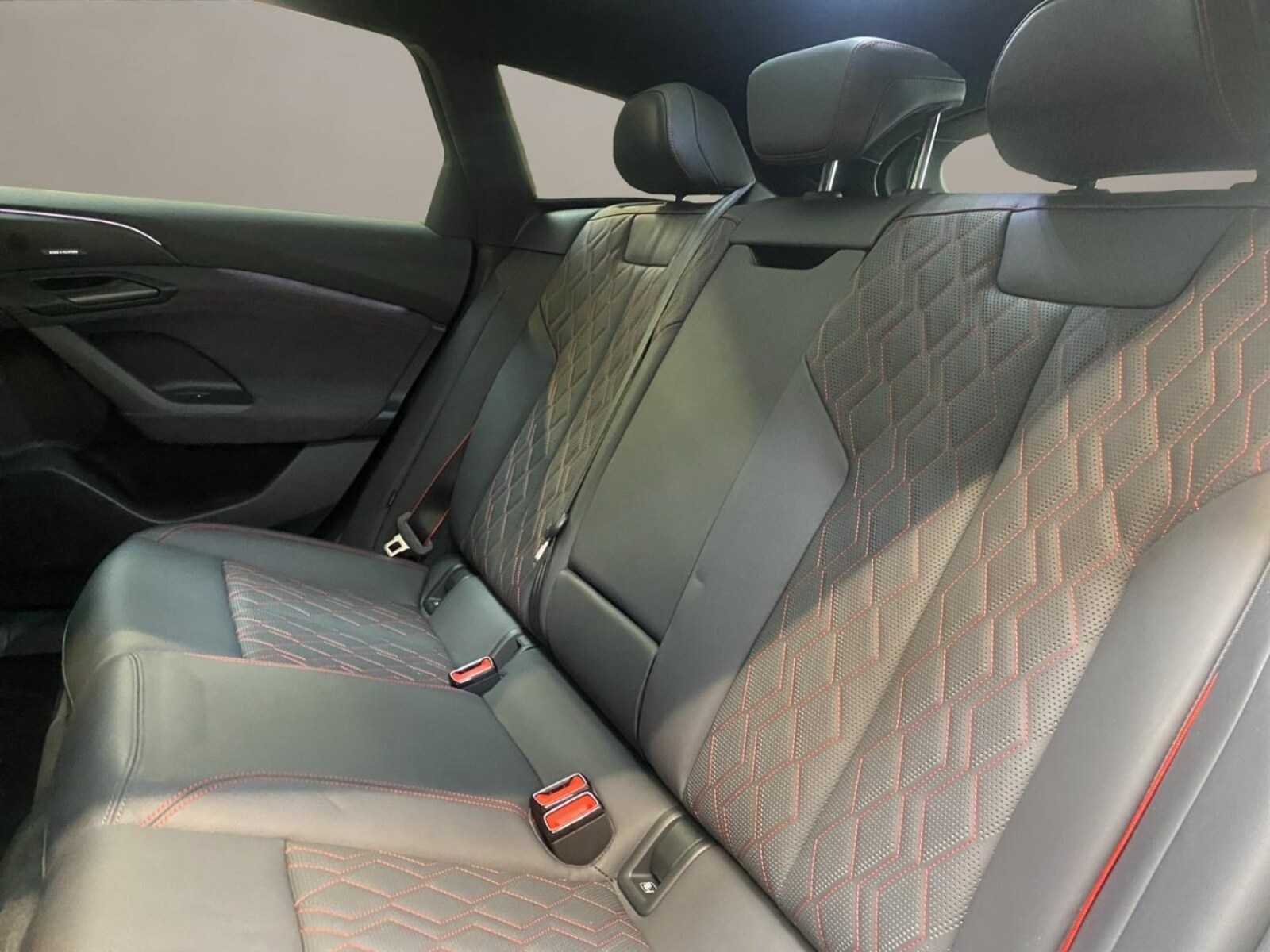 Audi A6 Avant e-tron – Bild 15