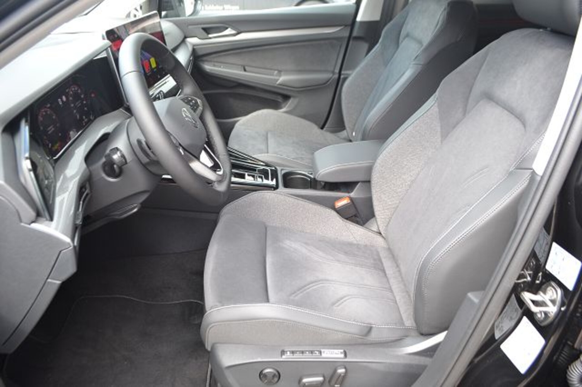 Volkswagen Golf Variant Style