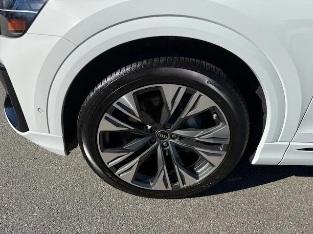 2026 Audi Q8 Premium Plus - Photo 27