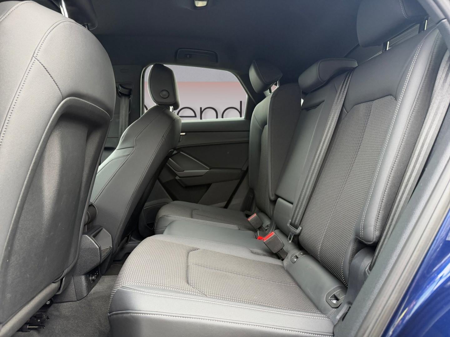 Bild über Audi Q3 Sportback S line 40 TFSI quattro S tronic - für weitere Informationen kontaktieren Sie den Audi Partner