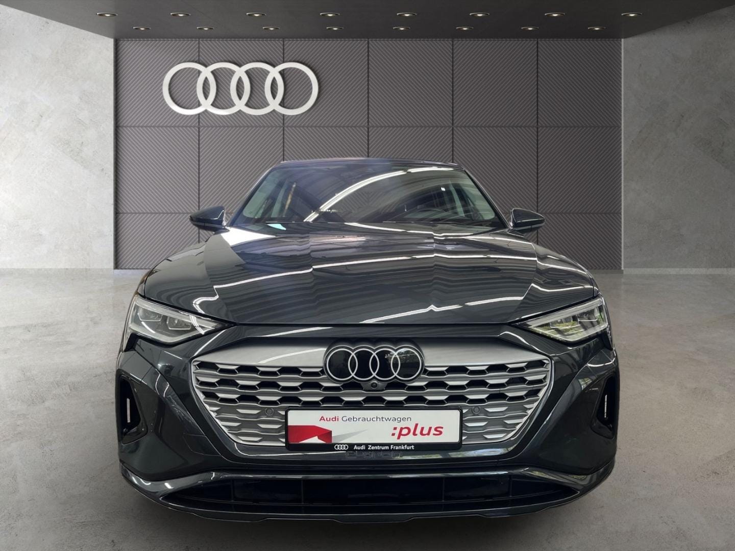 Bild über Audi Q8 e-tron advanced 50 e-tron quattro - für weitere Informationen kontaktieren Sie den Audi Partner