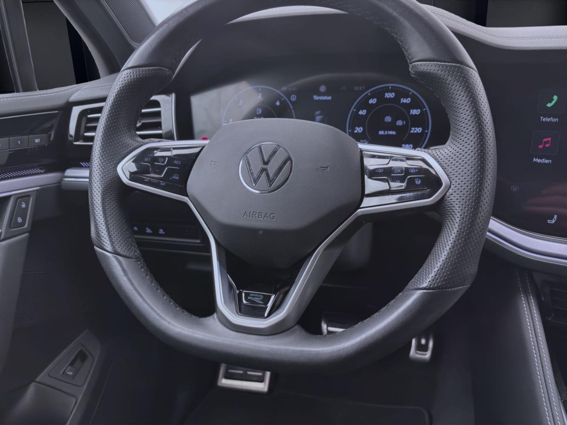 Volkswagen Touareg R-Line