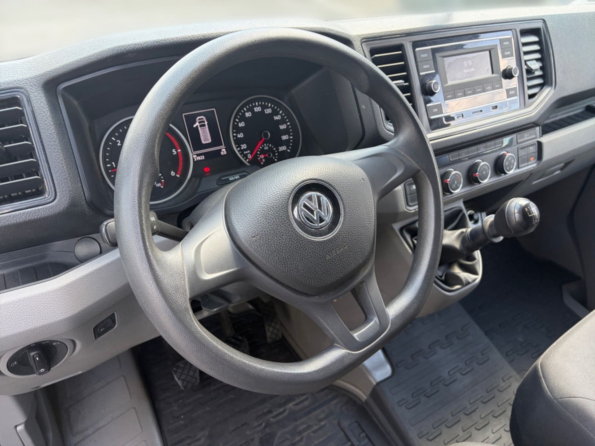 Volkswagen Crafter Kasten mittlerer Radstand