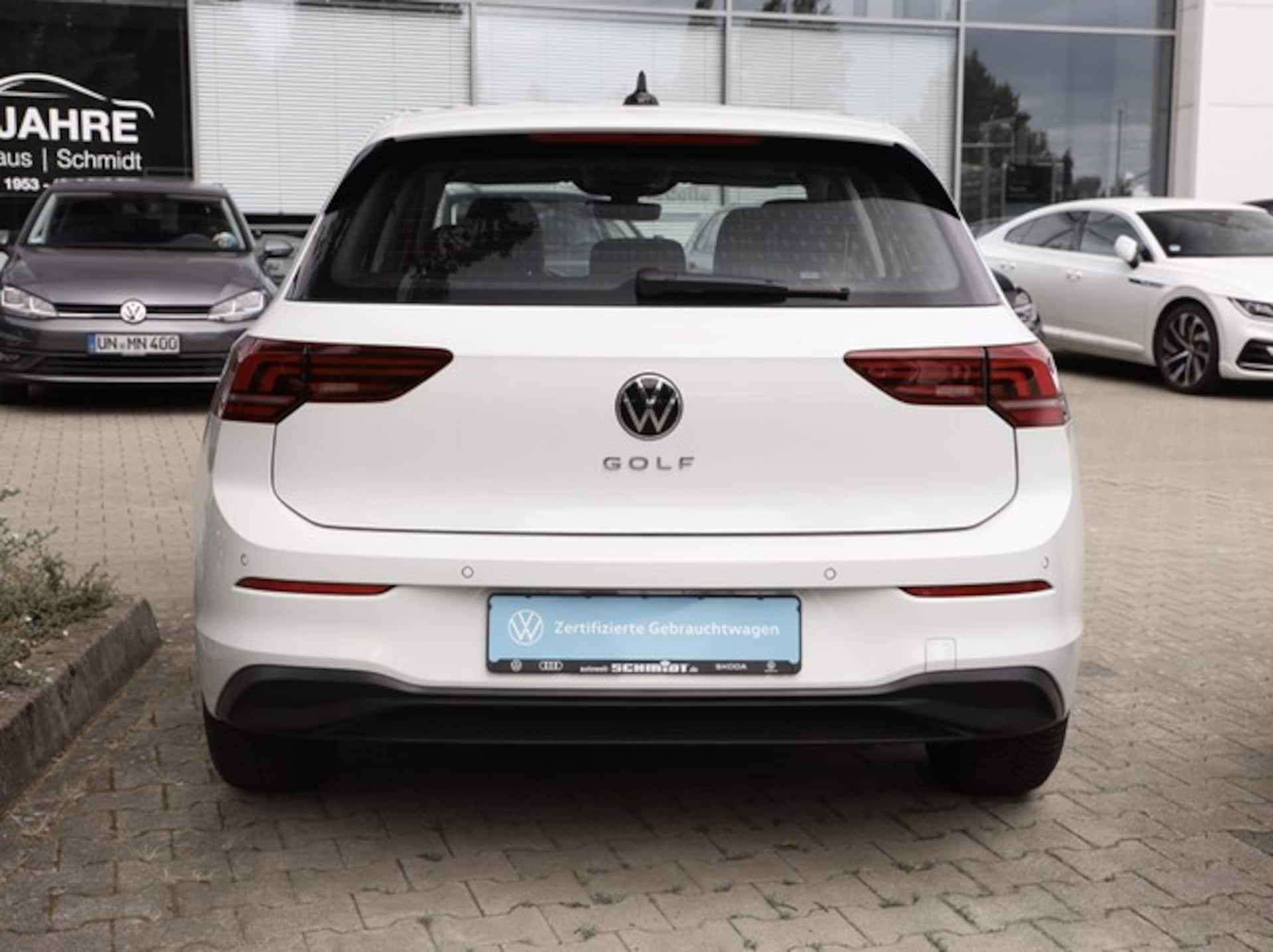 Volkswagen Golf Life