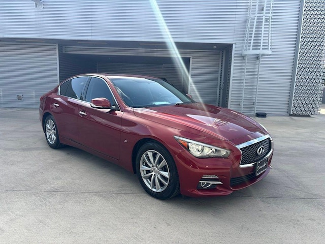 2015 Infiniti Q50