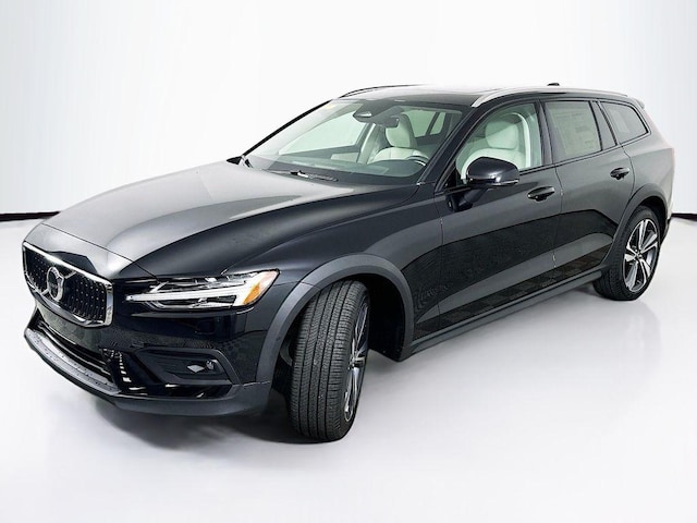 2026 Volvo V60 Cross Country