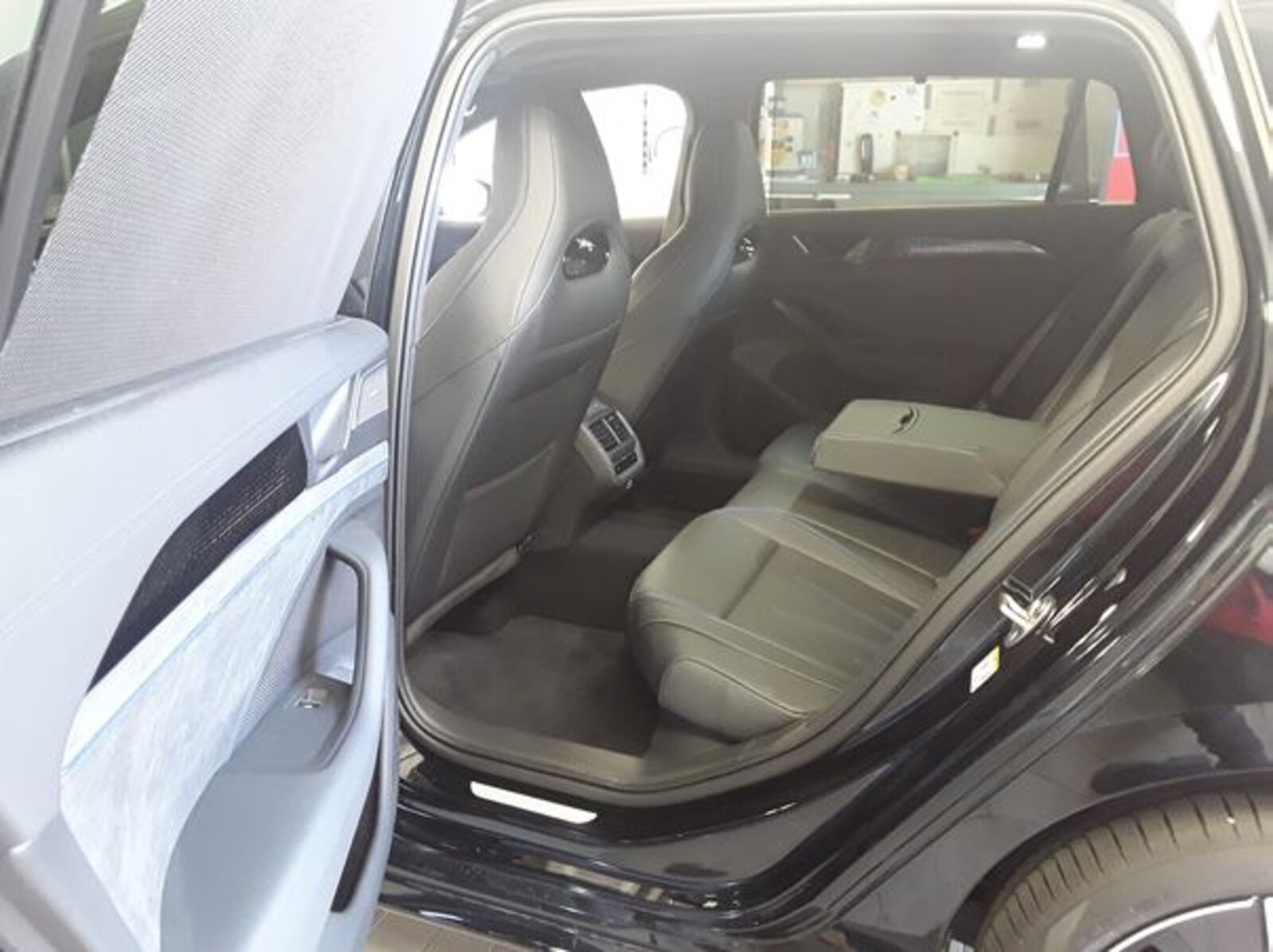Volkswagen Passat – Bild 5