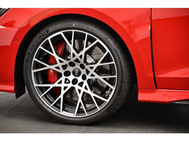 Image about Audi RS 3 Limousine TFSI quattro S tronic