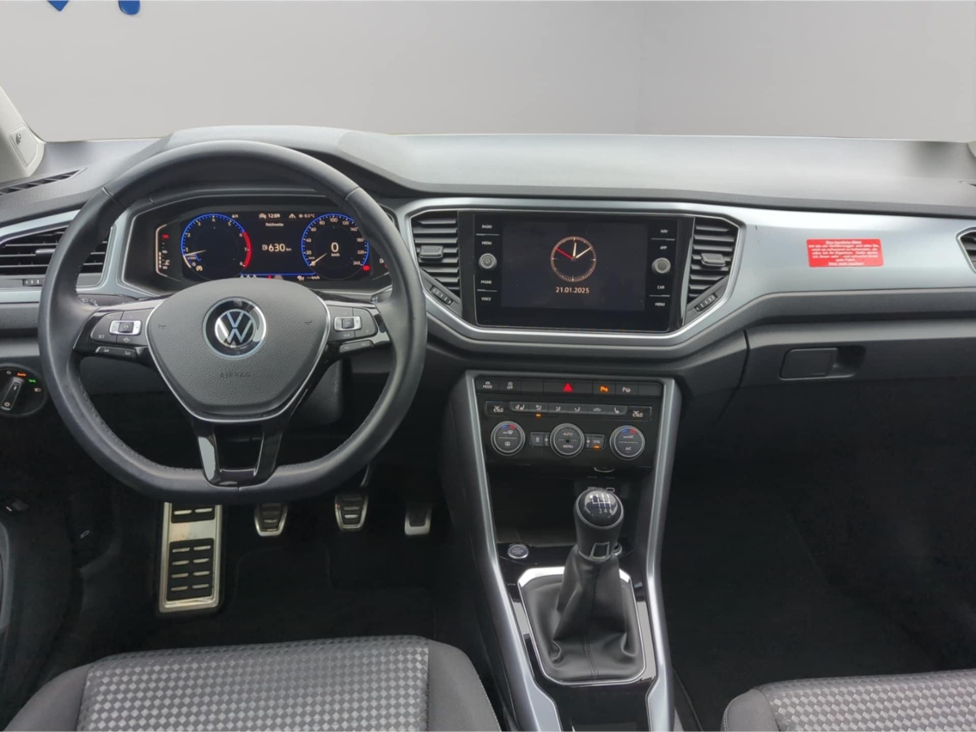 Volkswagen T-Roc Active