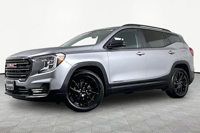 Photo of 2023 GMC Terrain