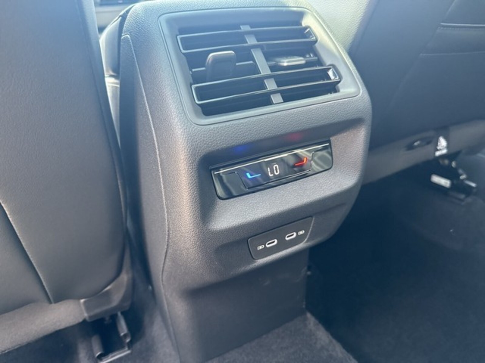 Volkswagen Tiguan – Bild 13