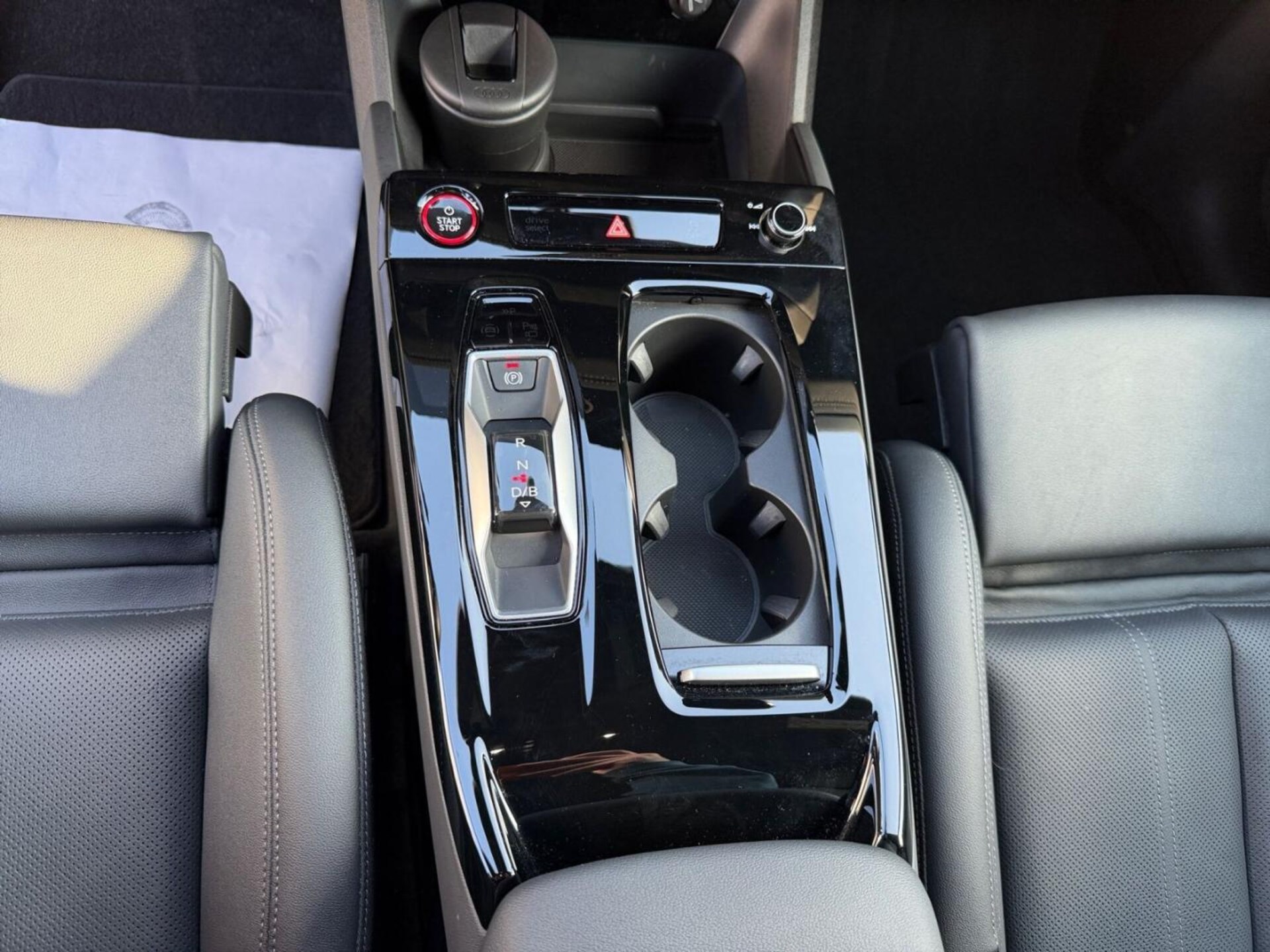 Audi SQ6 SUV e-tron