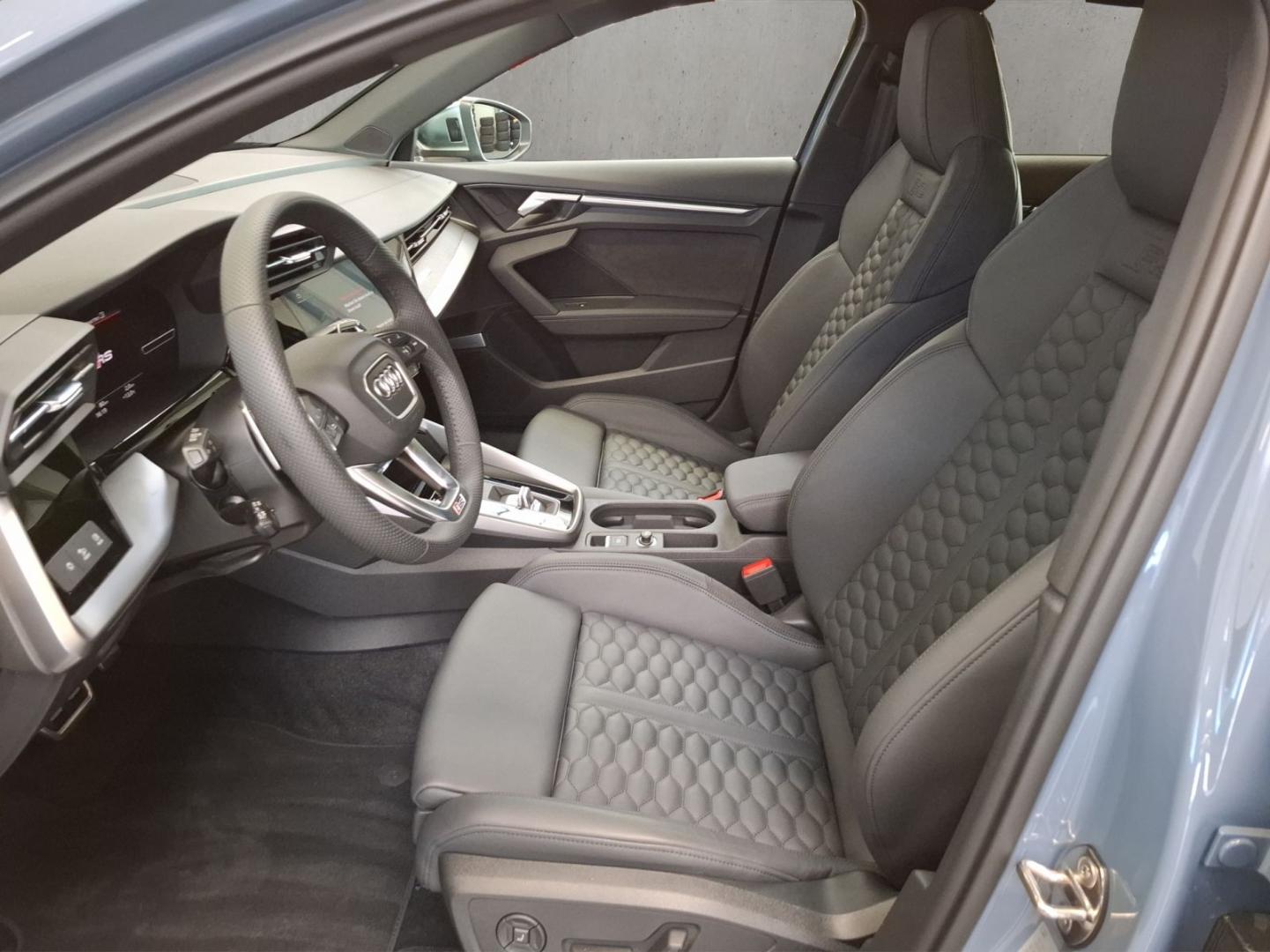 Image about Audi RS 3 Sportback TFSI quattro S tronic